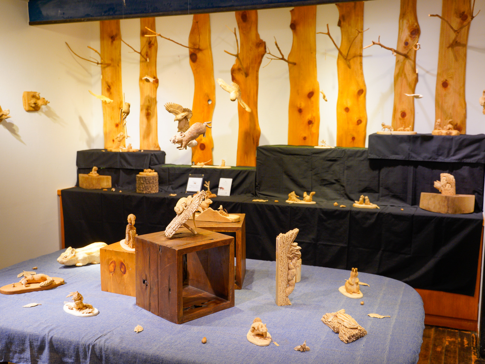 マンゴーウッド LAND 壁掛け 飛ぶ鳥の彫刻 Birb Craft 藤田孝夫 ウッド